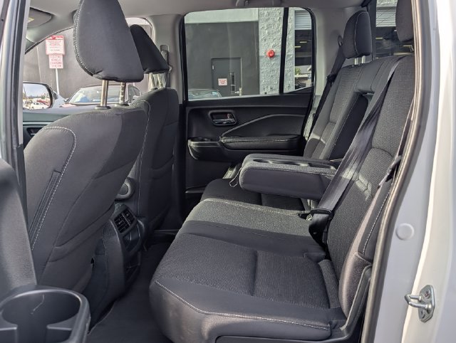 Used 2023 Honda Ridgeline Sport image 11