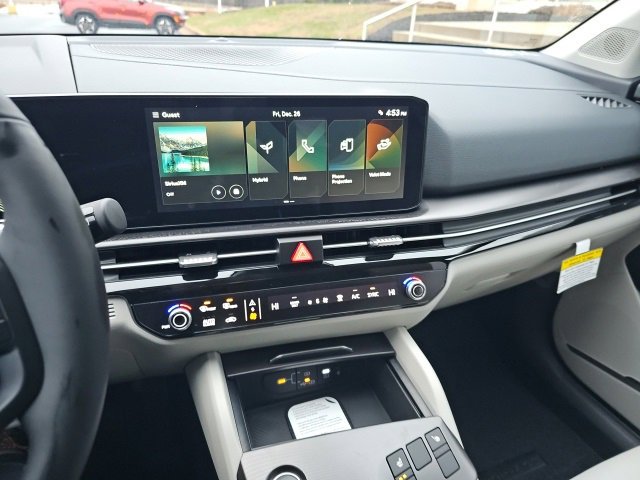 New 2026 Kia Sportage EX image 12