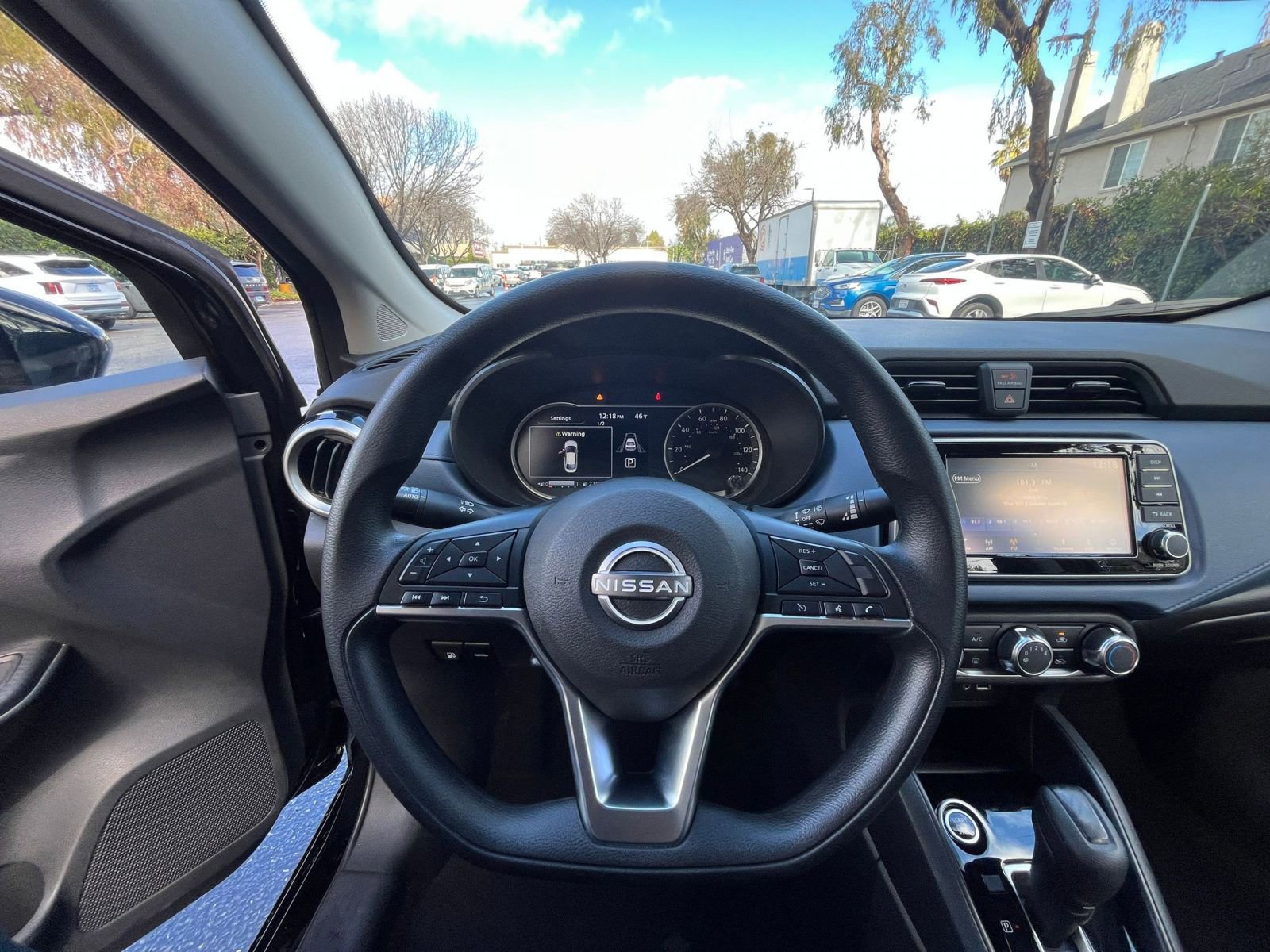 Used 2025 Nissan Versa SV image 32