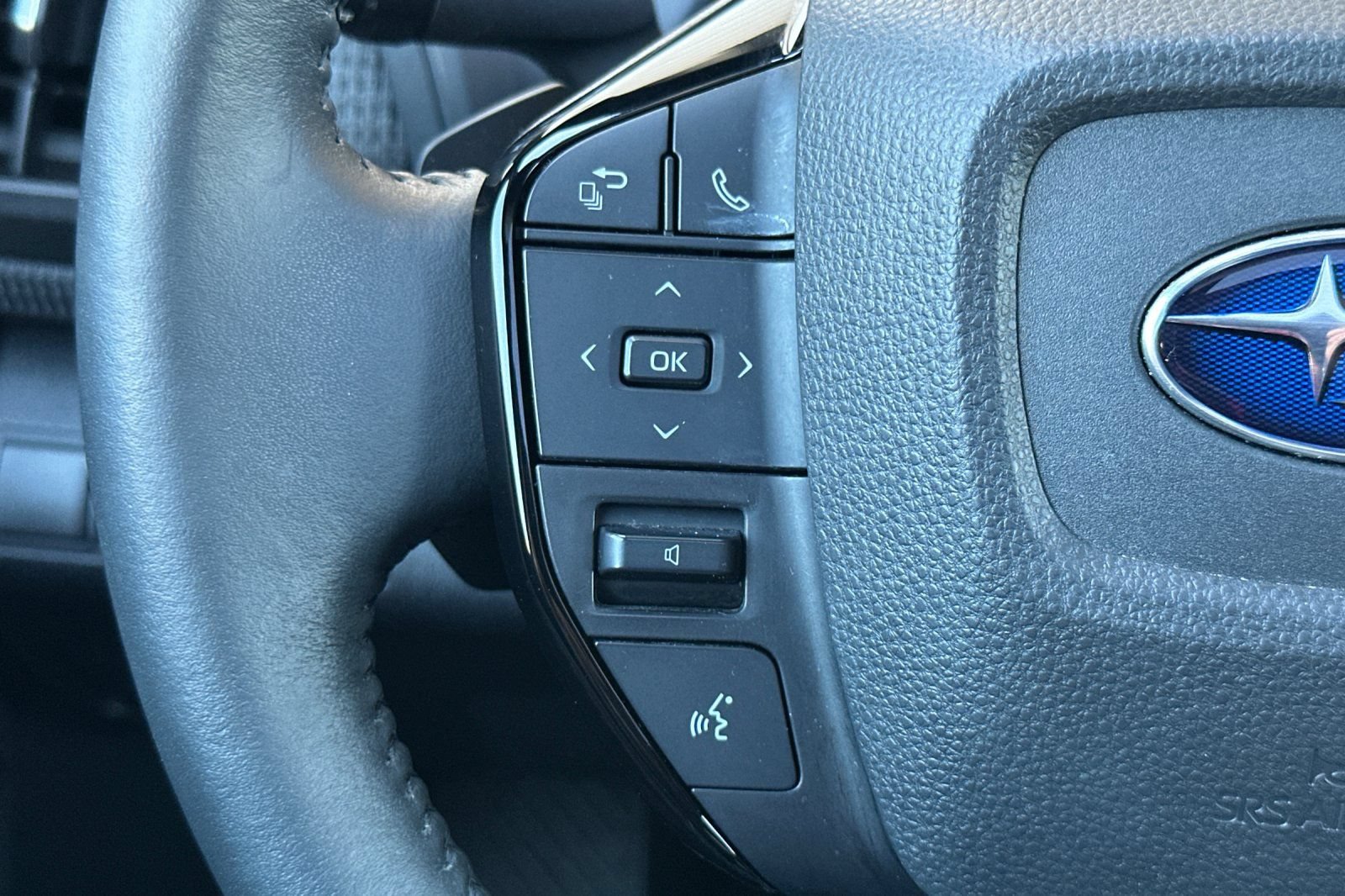 Used 2023 Subaru Solterra AWD image 27