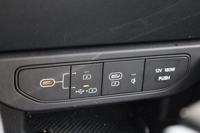 Used 2025 Kia K4 EX image 27