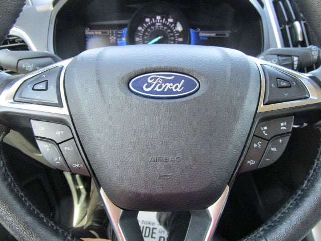 Used 2024 Ford Edge SEL w/ Convenience Package image 17