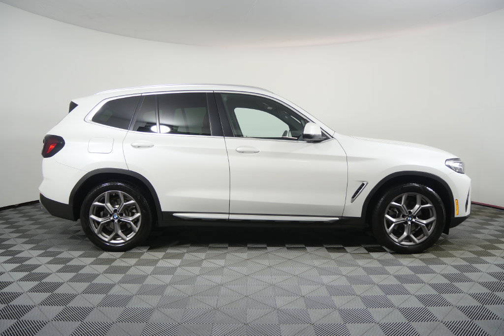 Certified 2023 BMW X3 sDrive30i w/ Convenience Package w/ZPA RWD image 3
