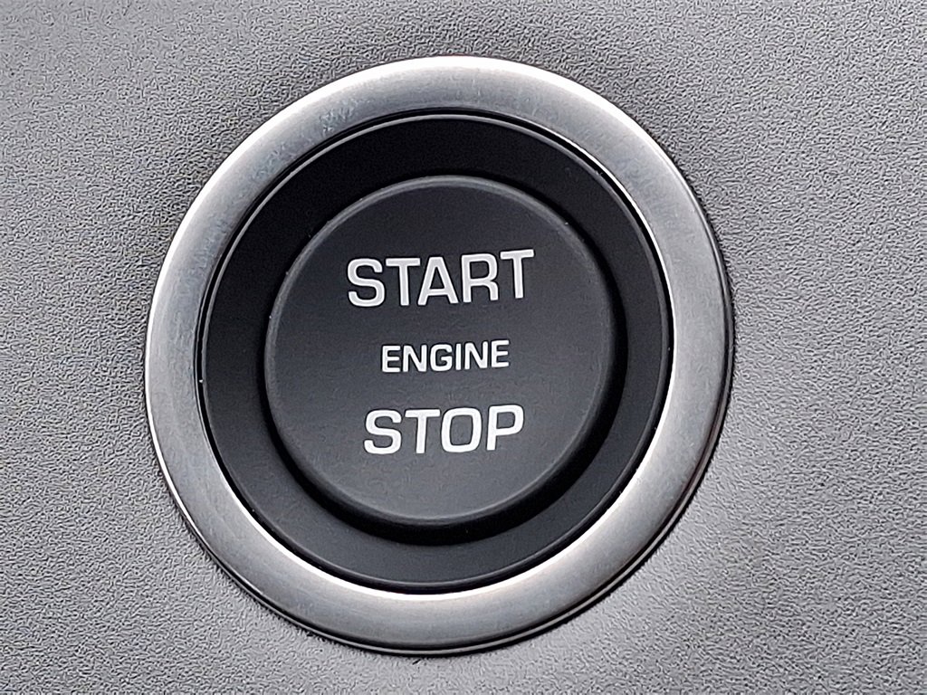 New 2026 Land Rover Range Rover Evoque S image 11