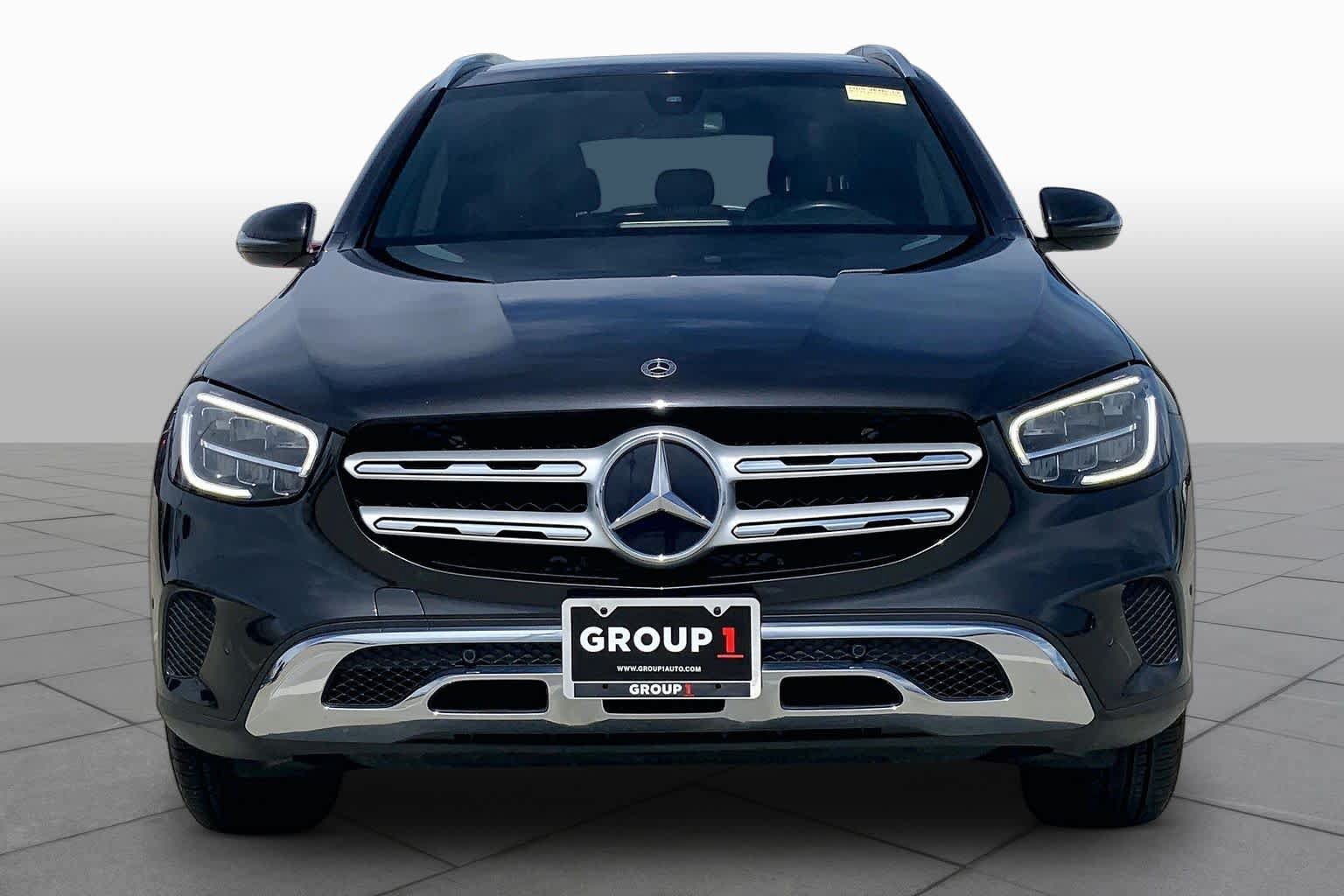 Used 2021 Mercedes-Benz GLC 300 4MATIC image 4