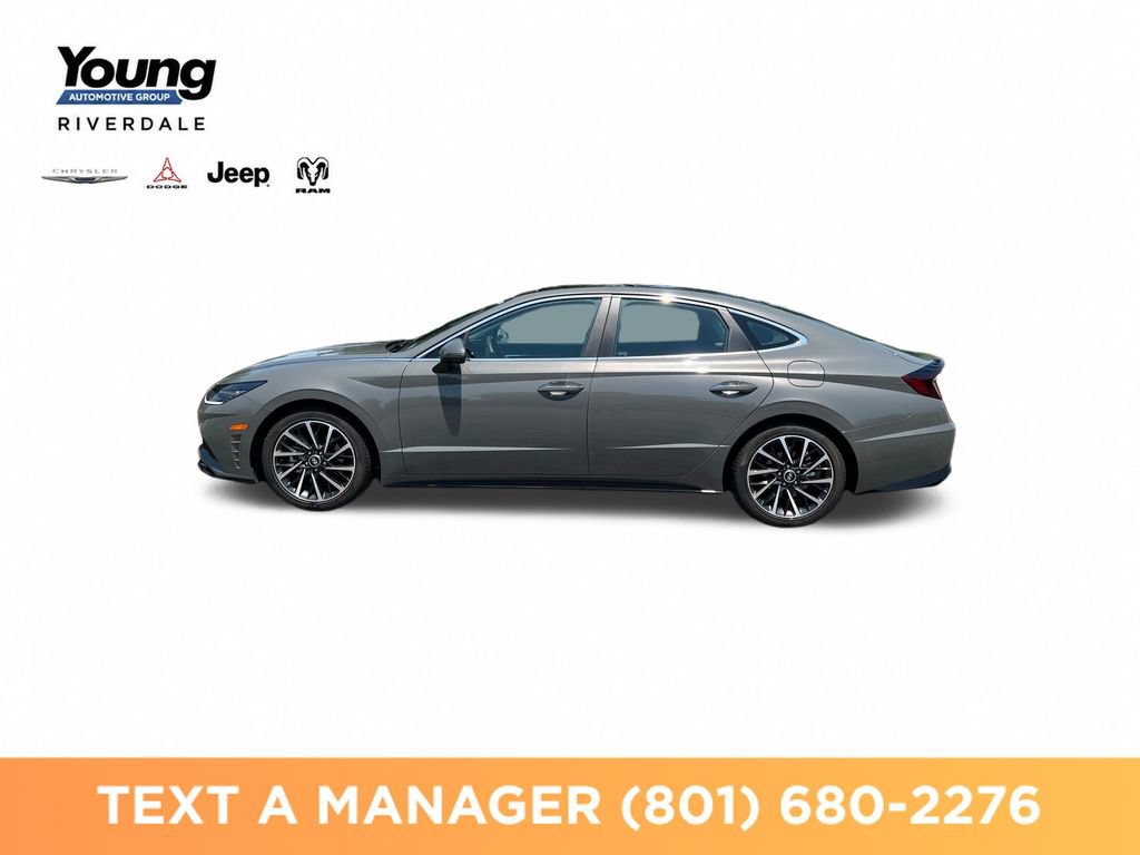 Used 2022 Hyundai Sonata Limited FWD image 2