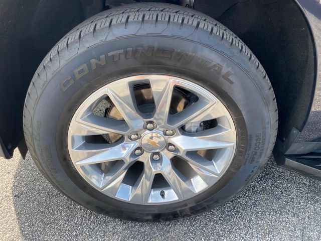 Used 2025 Chevrolet Tahoe Premier AWD/4WD image 9