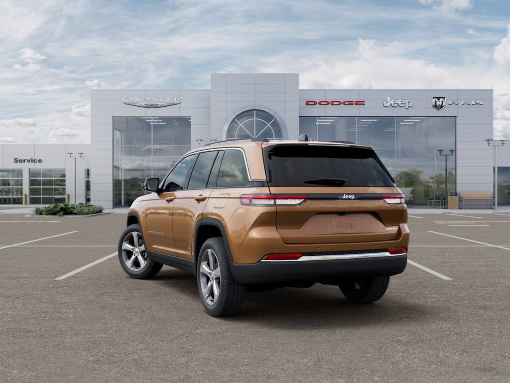 New 2026 Jeep Grand Cherokee Limited RWD image 3