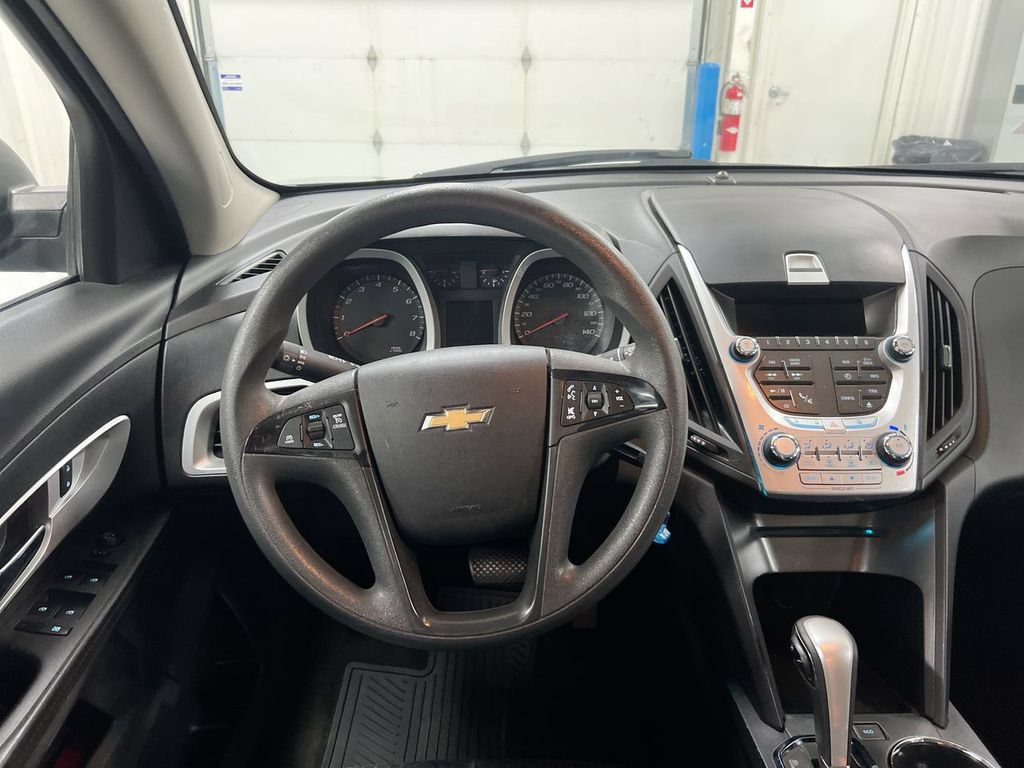 Used 2014 Chevrolet Equinox LS w/ LPO, Protection Package FWD image 11