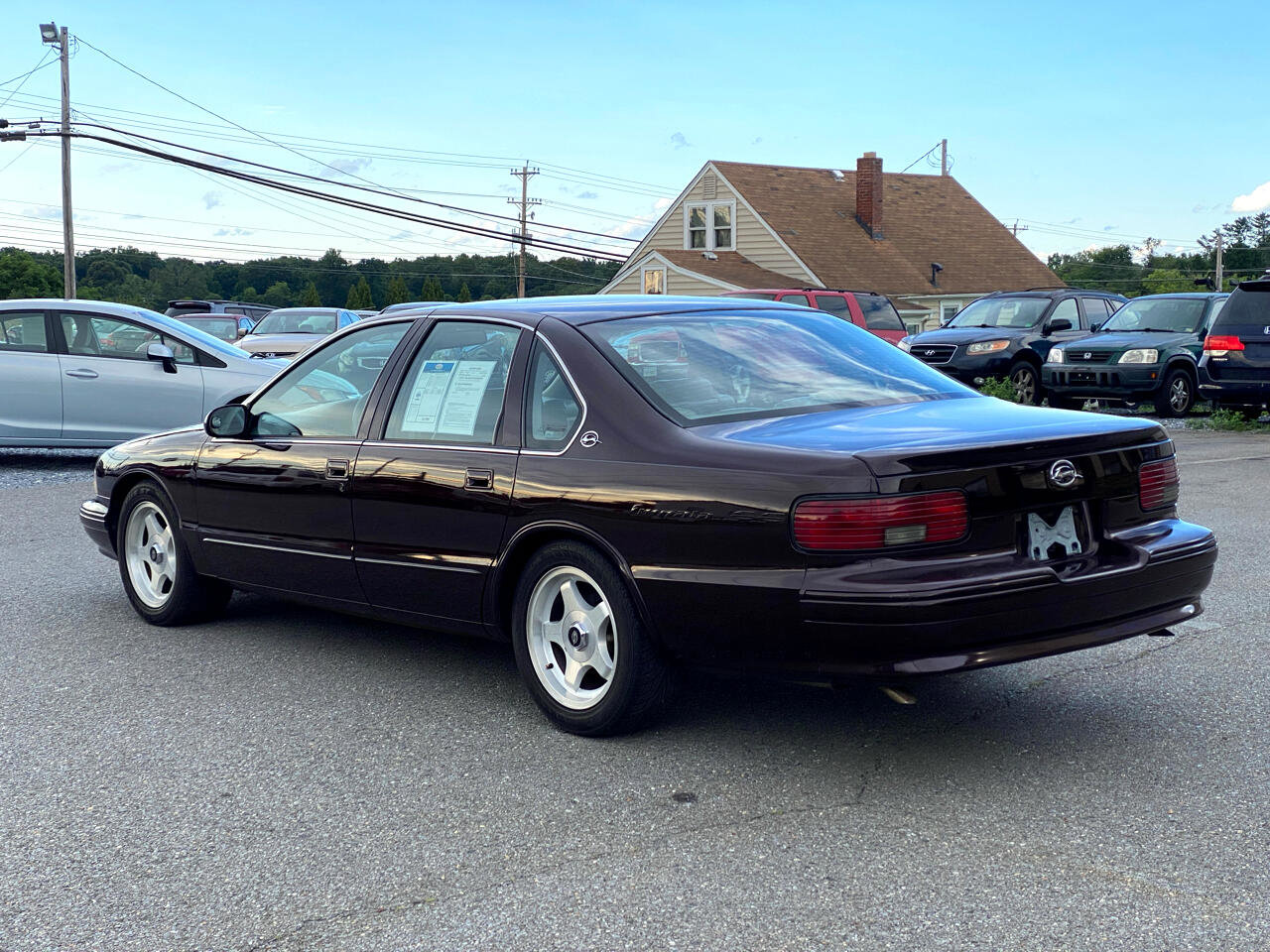 Used 1996 Chevrolet Impala SS image 2