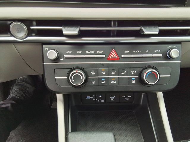 Used 2025 Hyundai Tucson SE image 14