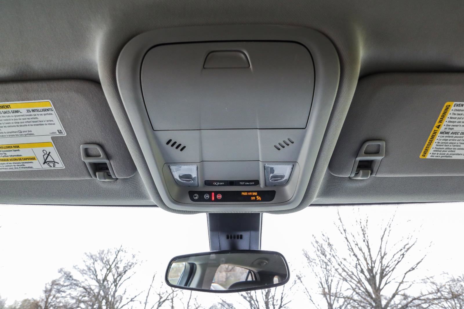 Used 2021 Chevrolet Equinox LT FWD image 30