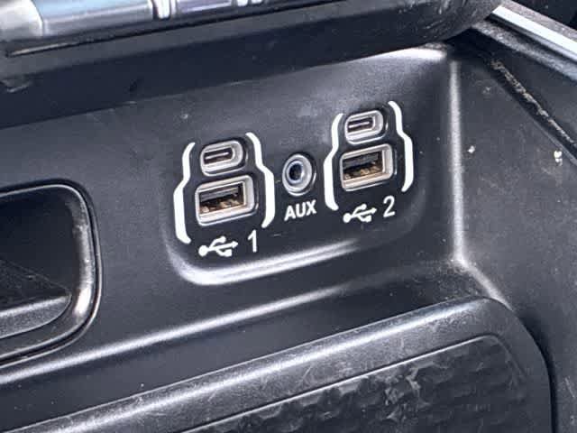 Used 2020 RAM 1500 Lone Star image 32