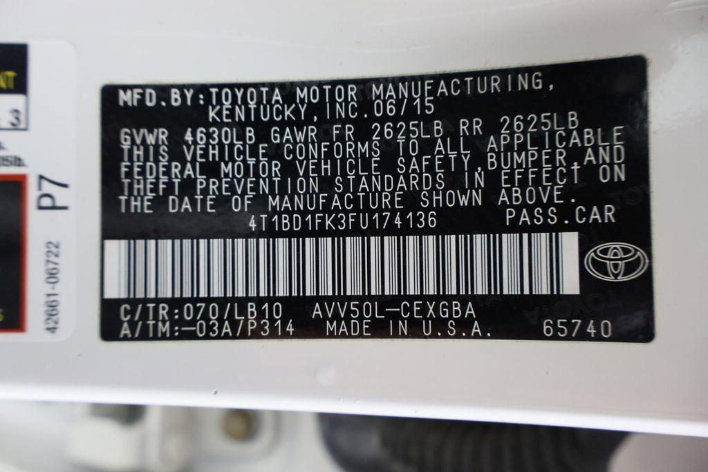 Used 2015 Toyota Camry XLE w/ Moonroof Package image 37