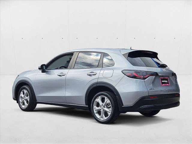 Used 2023 Honda HR-V LX image 7