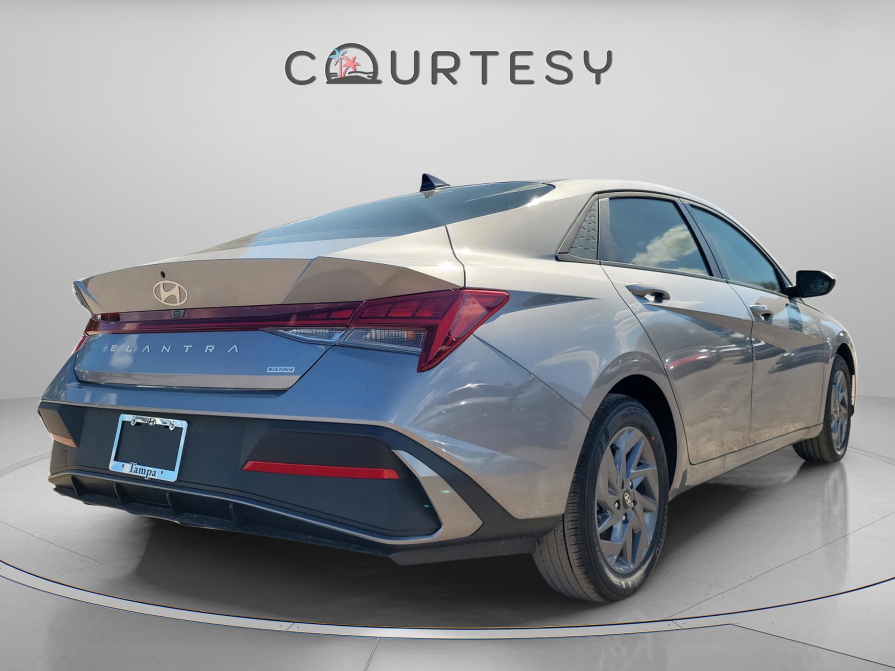 New 2026 Hyundai Elantra Blue image 4