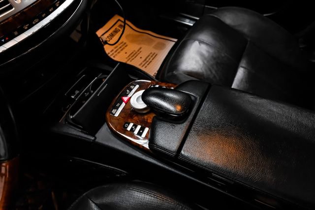 Used 2009 Mercedes-Benz S 550 image 32