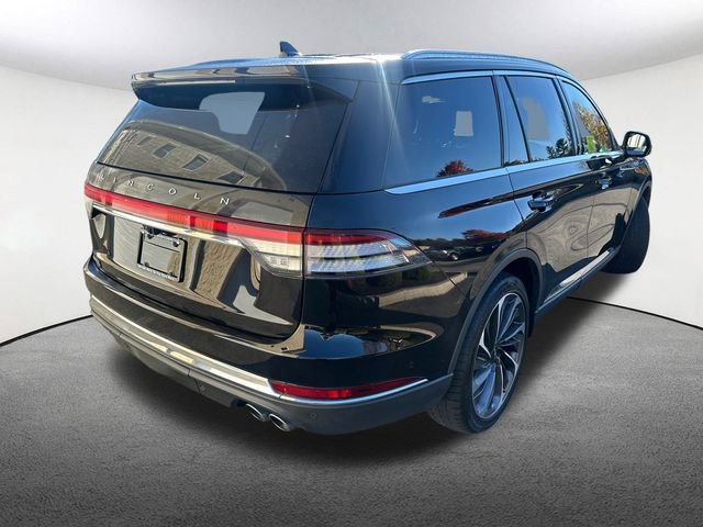 Used 2020 Lincoln Aviator Reserve w/ Equipment Group 202A image 13