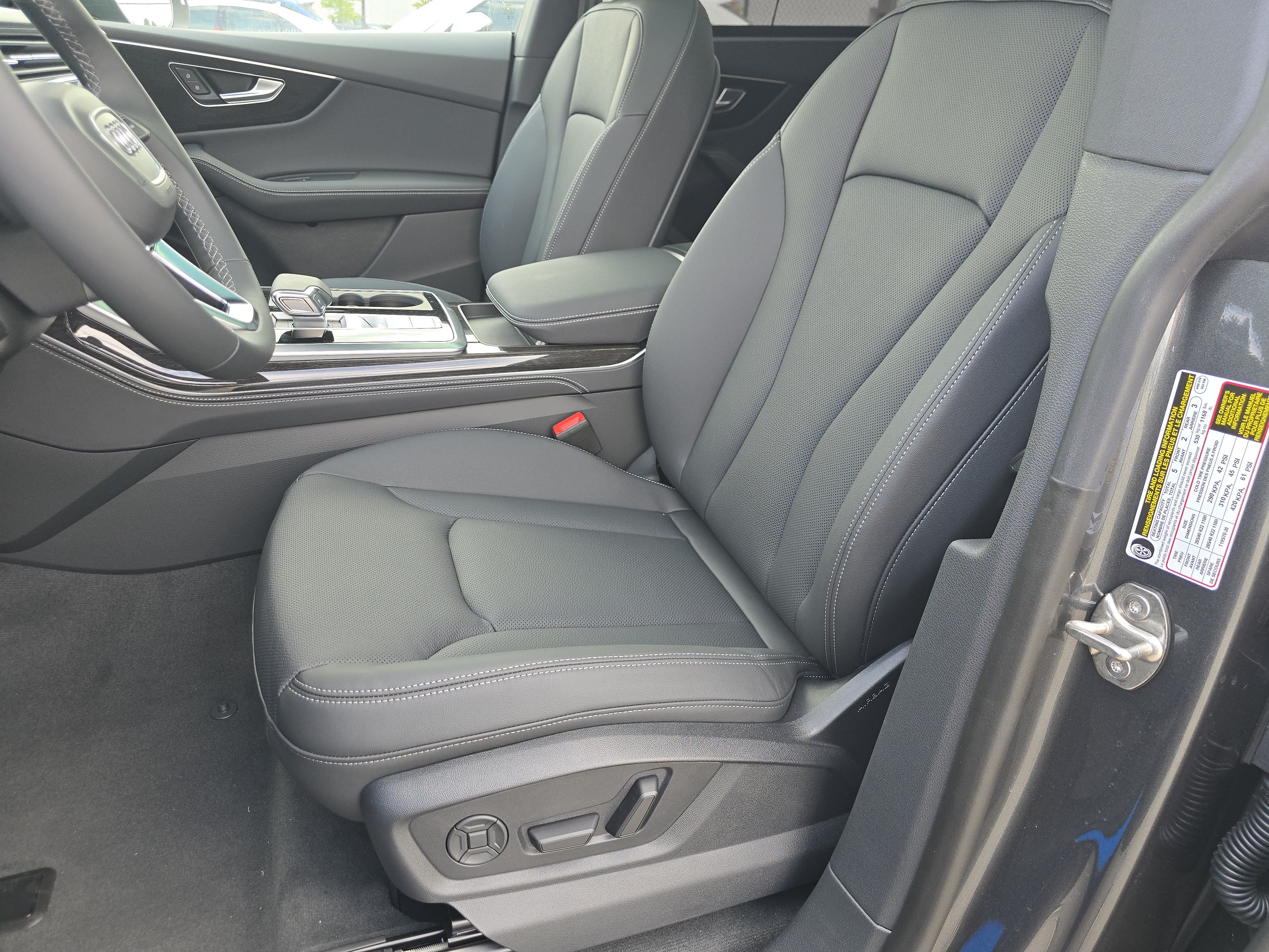 New 2027 Audi Q8 Premium Plus AWD/4WD image 21
