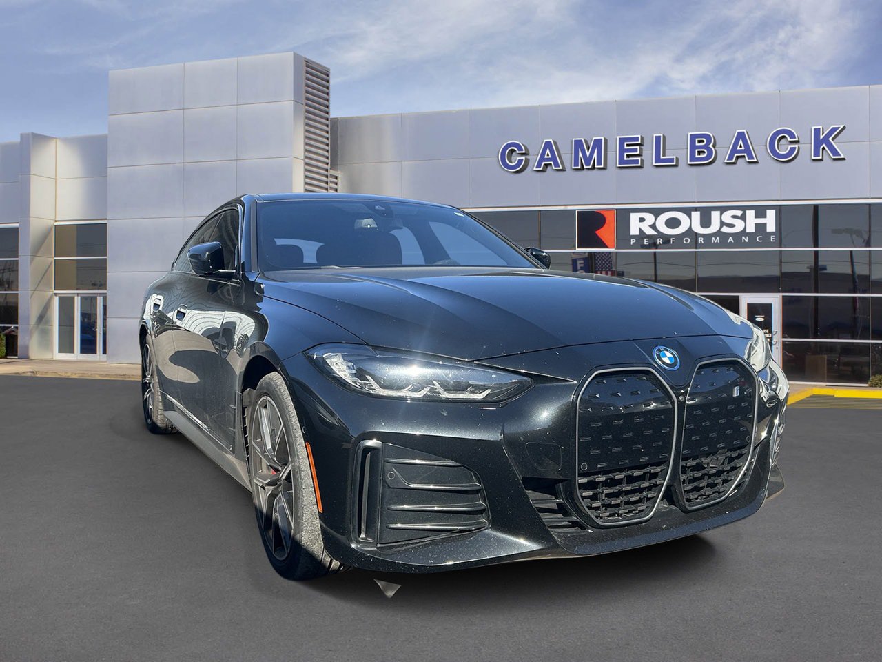 Used 2023 BMW i4 eDrive40 w/ M Sport Package RWD image 3