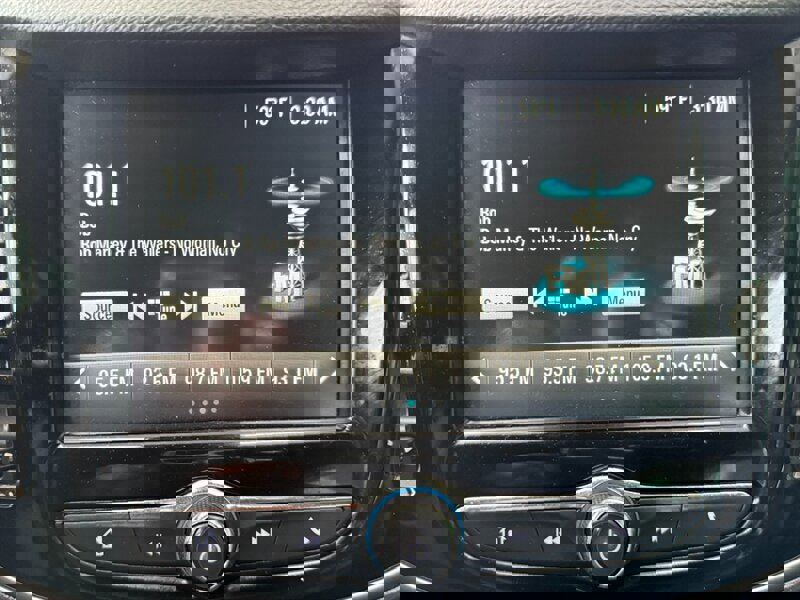 Used 2017 Chevrolet Trax LS image 29