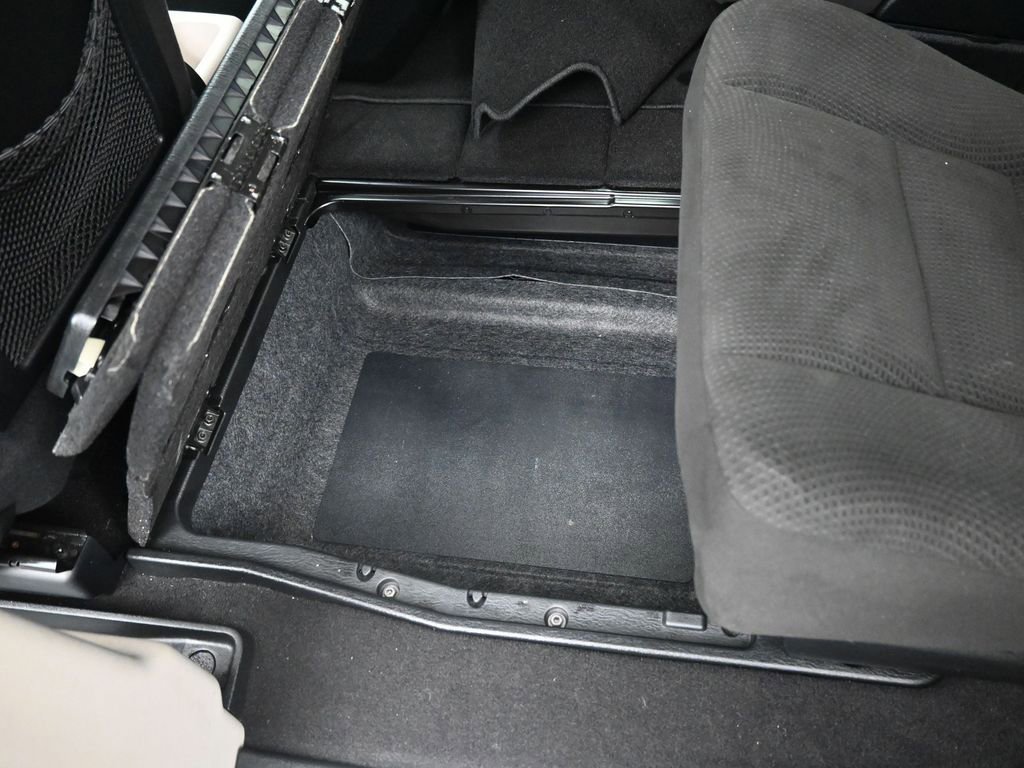 Used 2016 Dodge Grand Caravan SE image 26