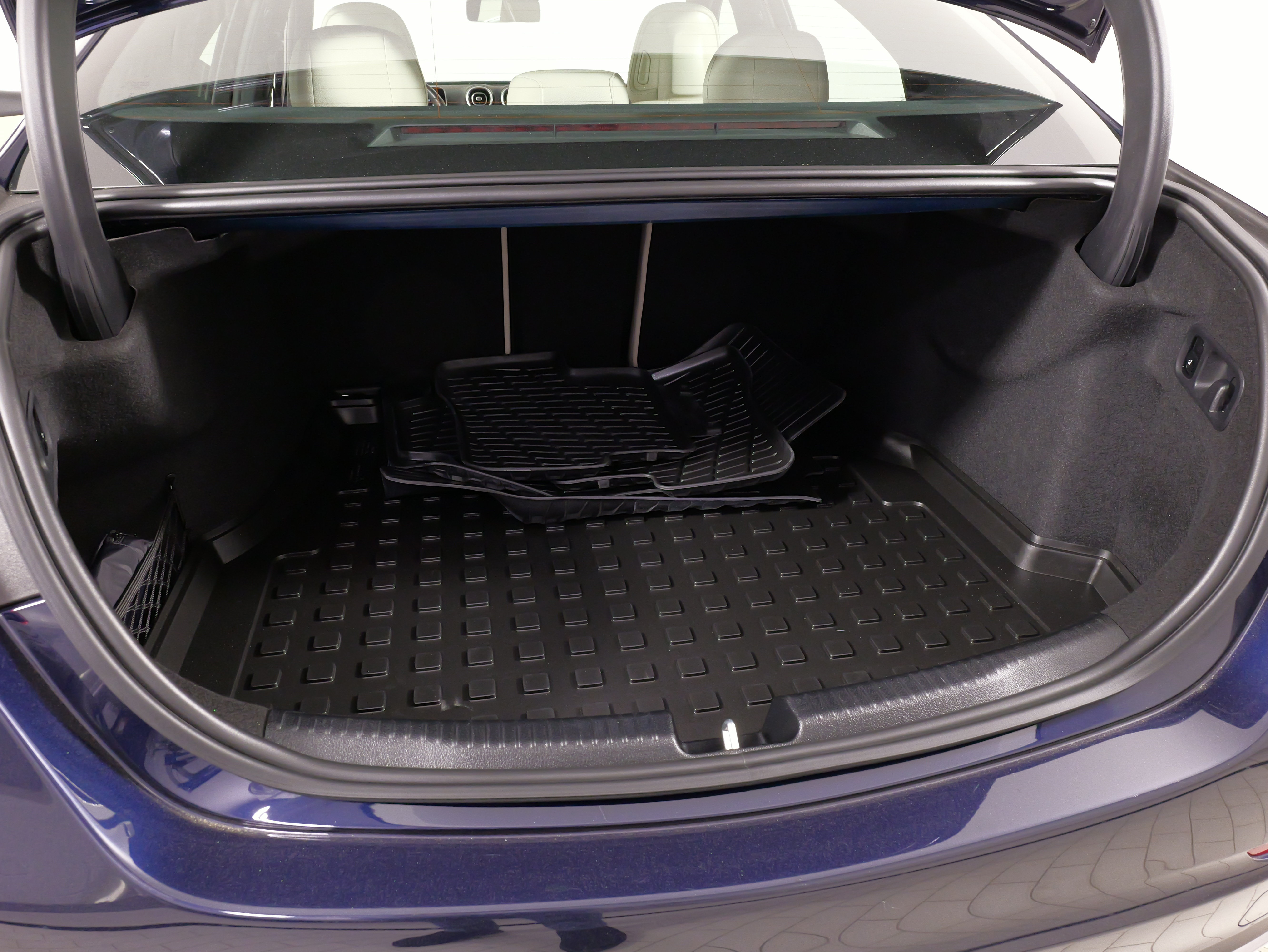Used 2022 Mercedes-Benz C 300 4MATIC Sedan image 47