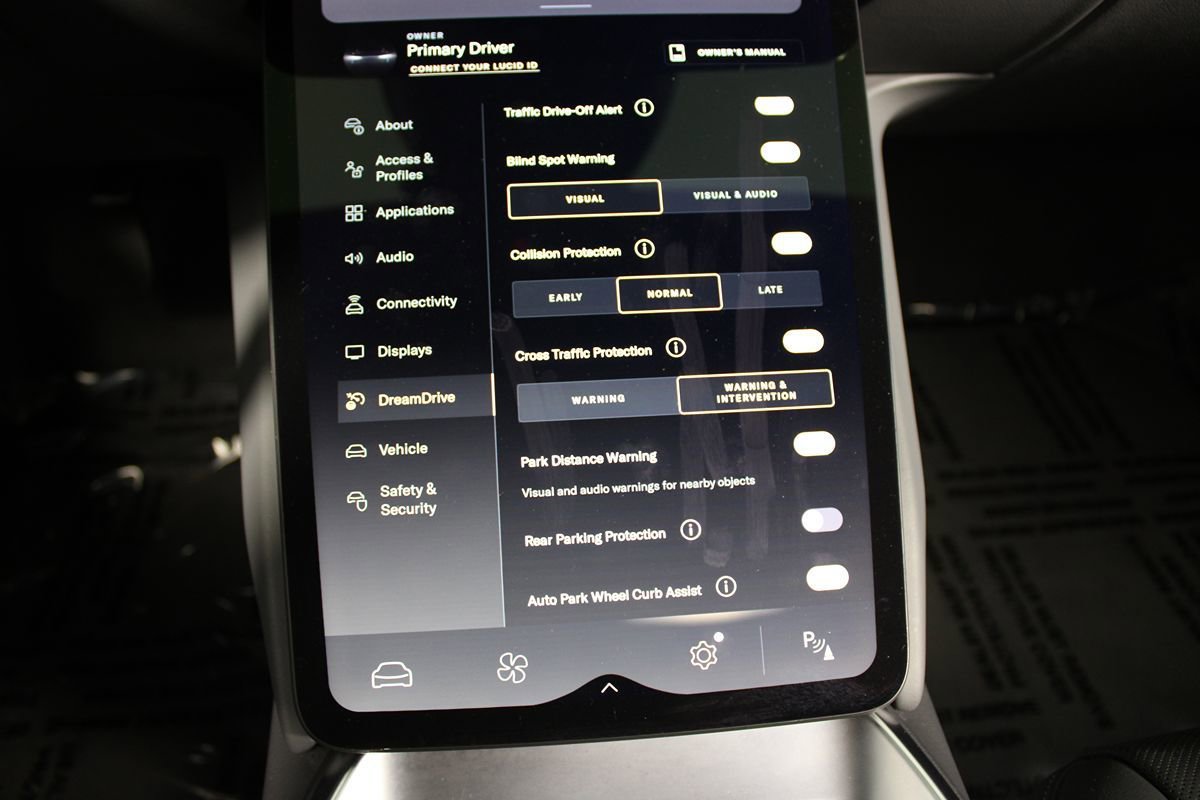 Used 2024 Lucid Air Pure image 24