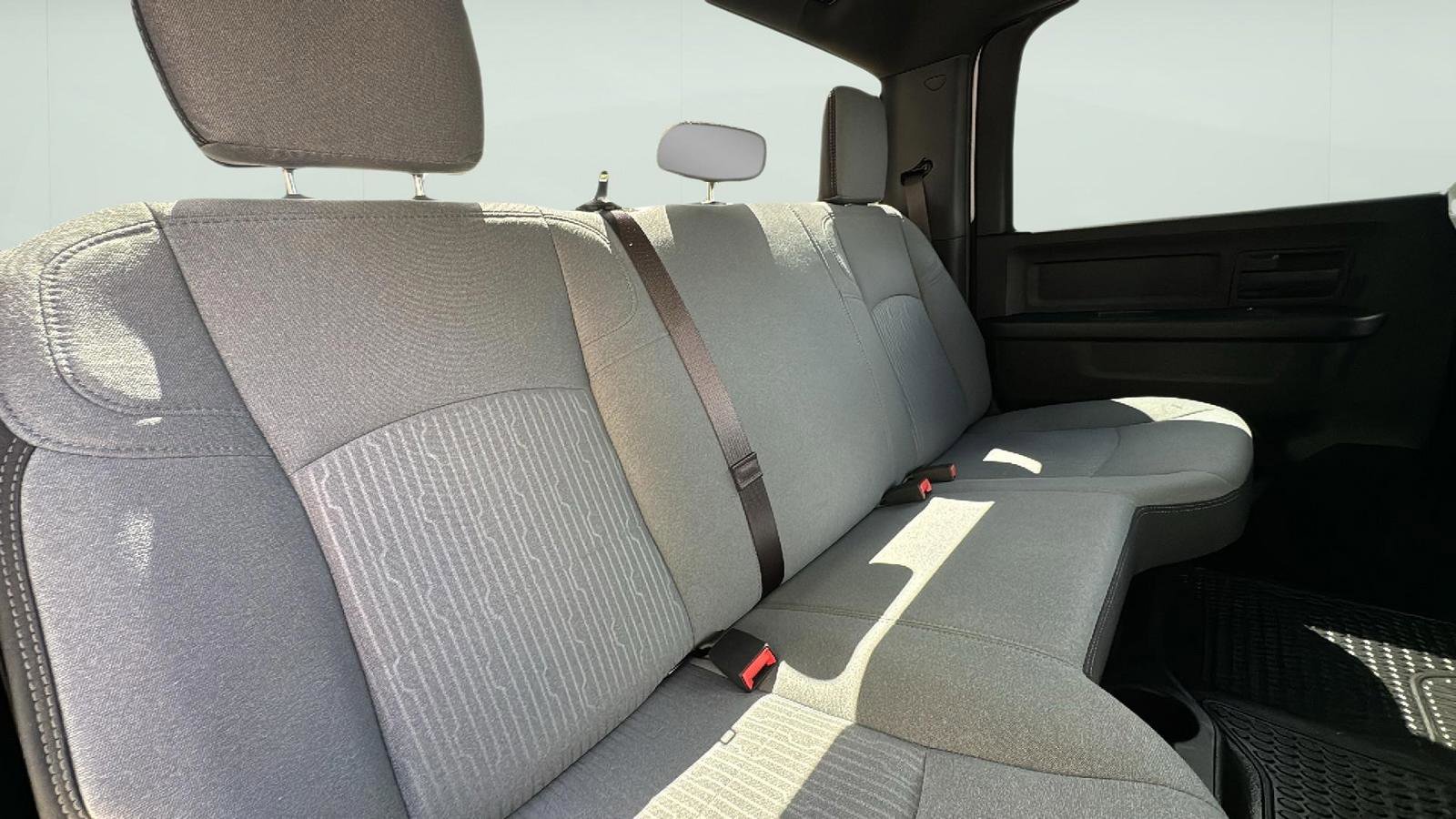New 2024 RAM 4500 Tradesman w/ Chrome Appearance Group RWD image 22