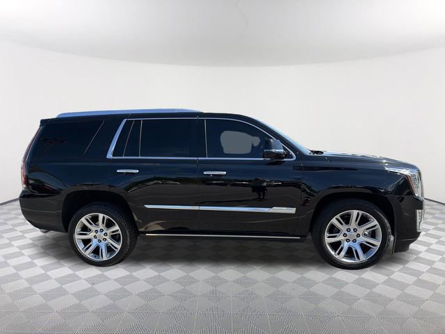 Used 2016 Cadillac Escalade Premium image 4