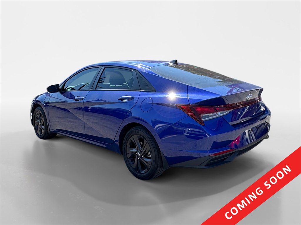 Used 2022 Hyundai Elantra SEL image 5