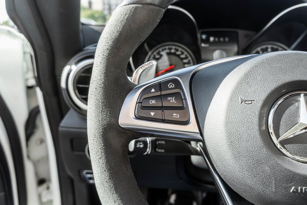 Used 2018 Mercedes-Benz AMG GT Roadster w/ Lane Tracking Package image 26