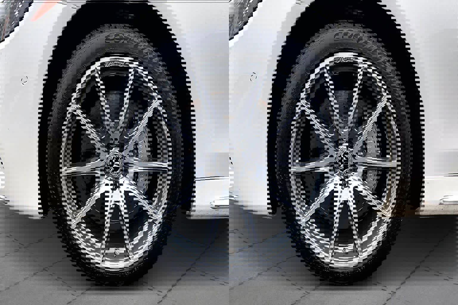 Used 2018 Mercedes-Benz S 560 4MATIC Sedan image 11