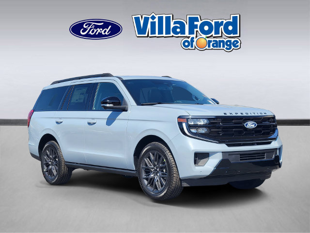 New 2027 Ford Expedition Platinum w/ Stealth Appearance Package AWD/4WD image 1