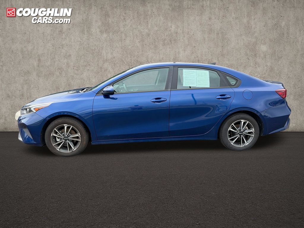 Used 2024 Kia Forte LXS FWD image 4