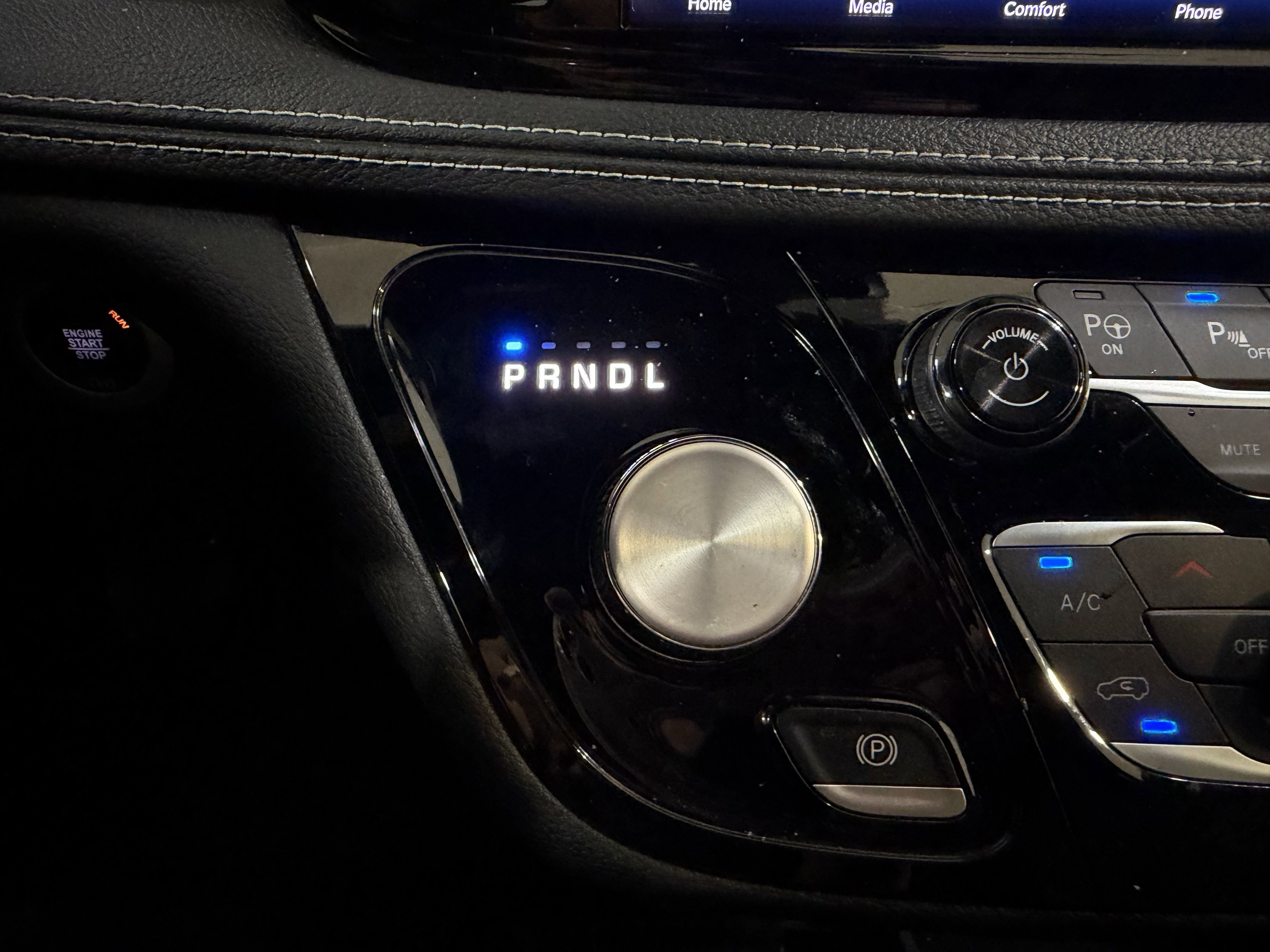 Used 2025 Chrysler Pacifica Select FWD image 20
