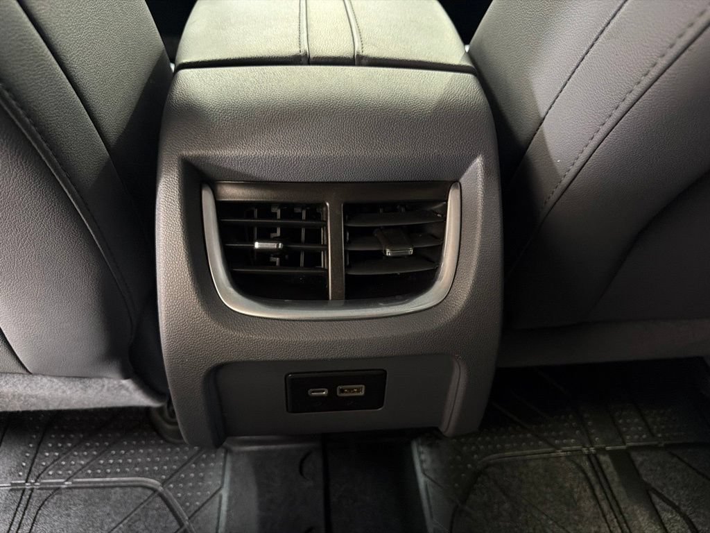 Used 2020 Chevrolet Blazer LT w/ LPO, Floor Liner Package FWD image 15