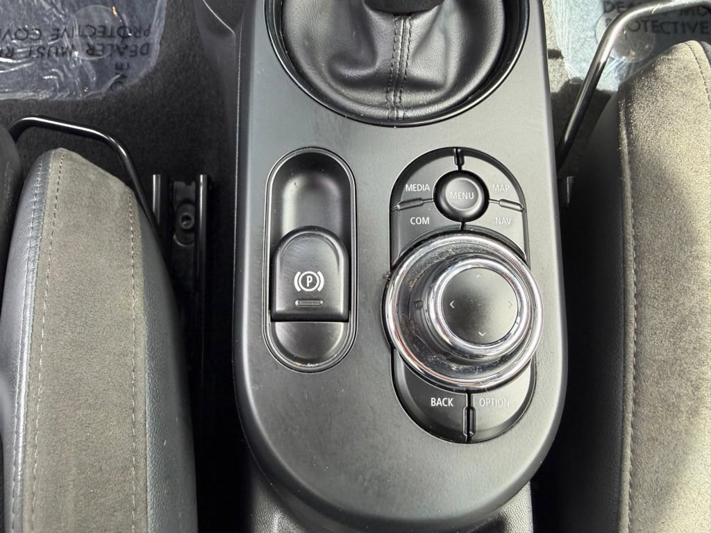 Used 2022 MINI Cooper SE FWD image 28