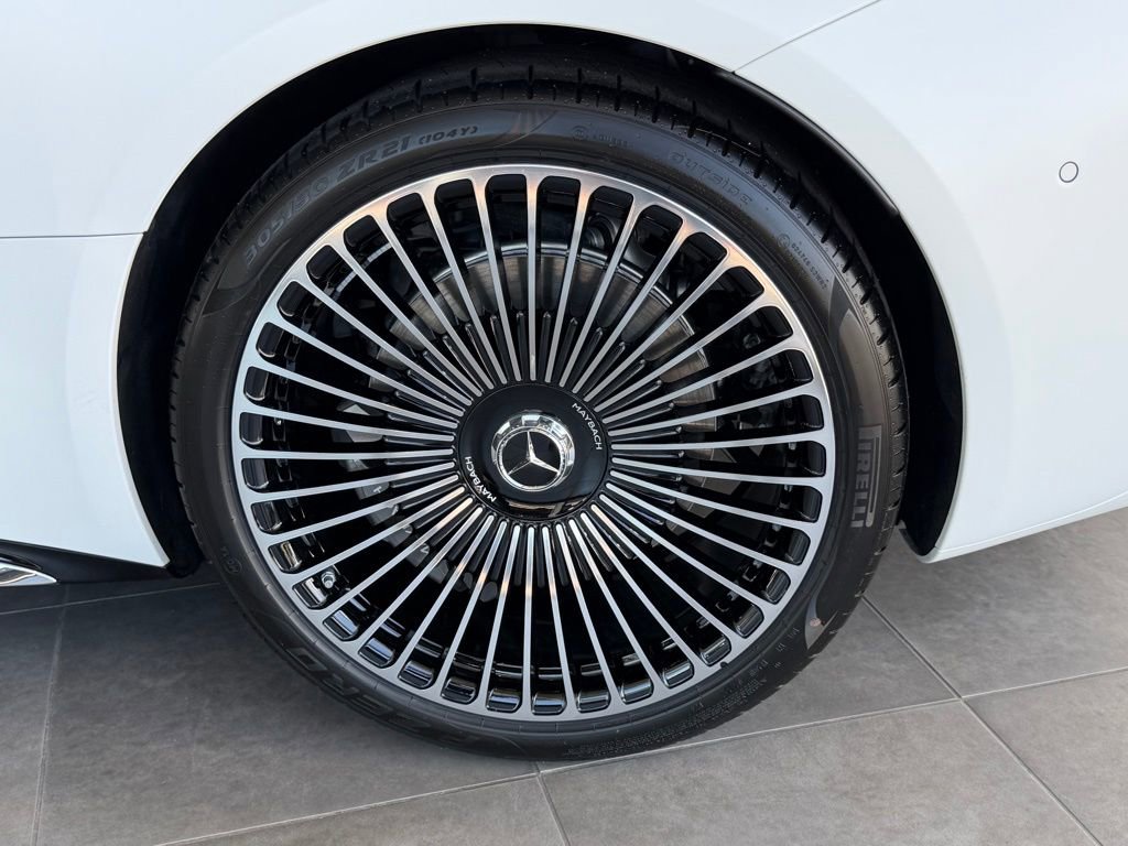 New 2026 Mercedes-Benz Maybach SL 680 image 12