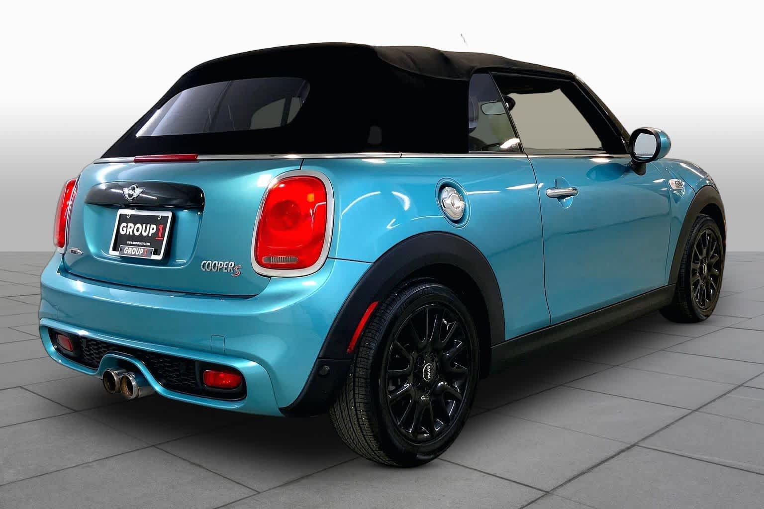 Used 2018 MINI Cooper S FWD image 12