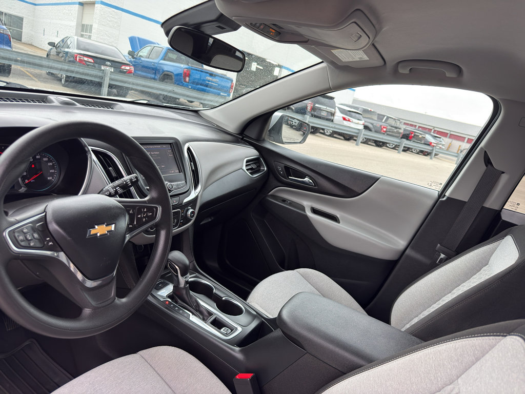 Used 2022 Chevrolet Equinox LT AWD/4WD image 25