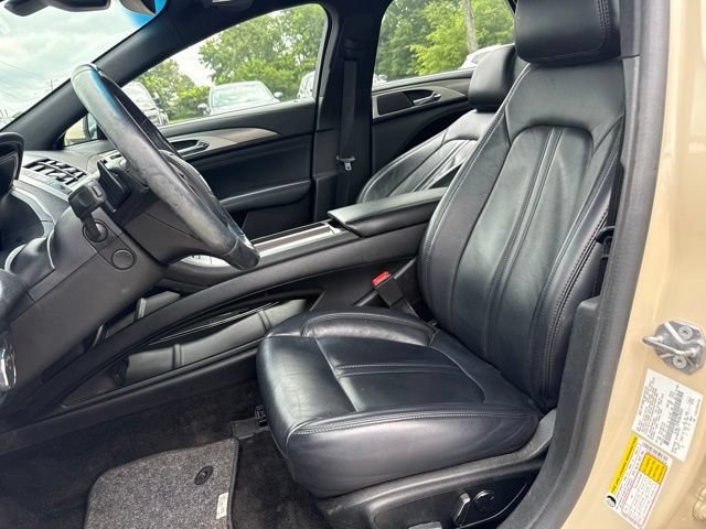 Used 2018 Lincoln MKZ Select w/ Technology Package AWD/4WD image 25