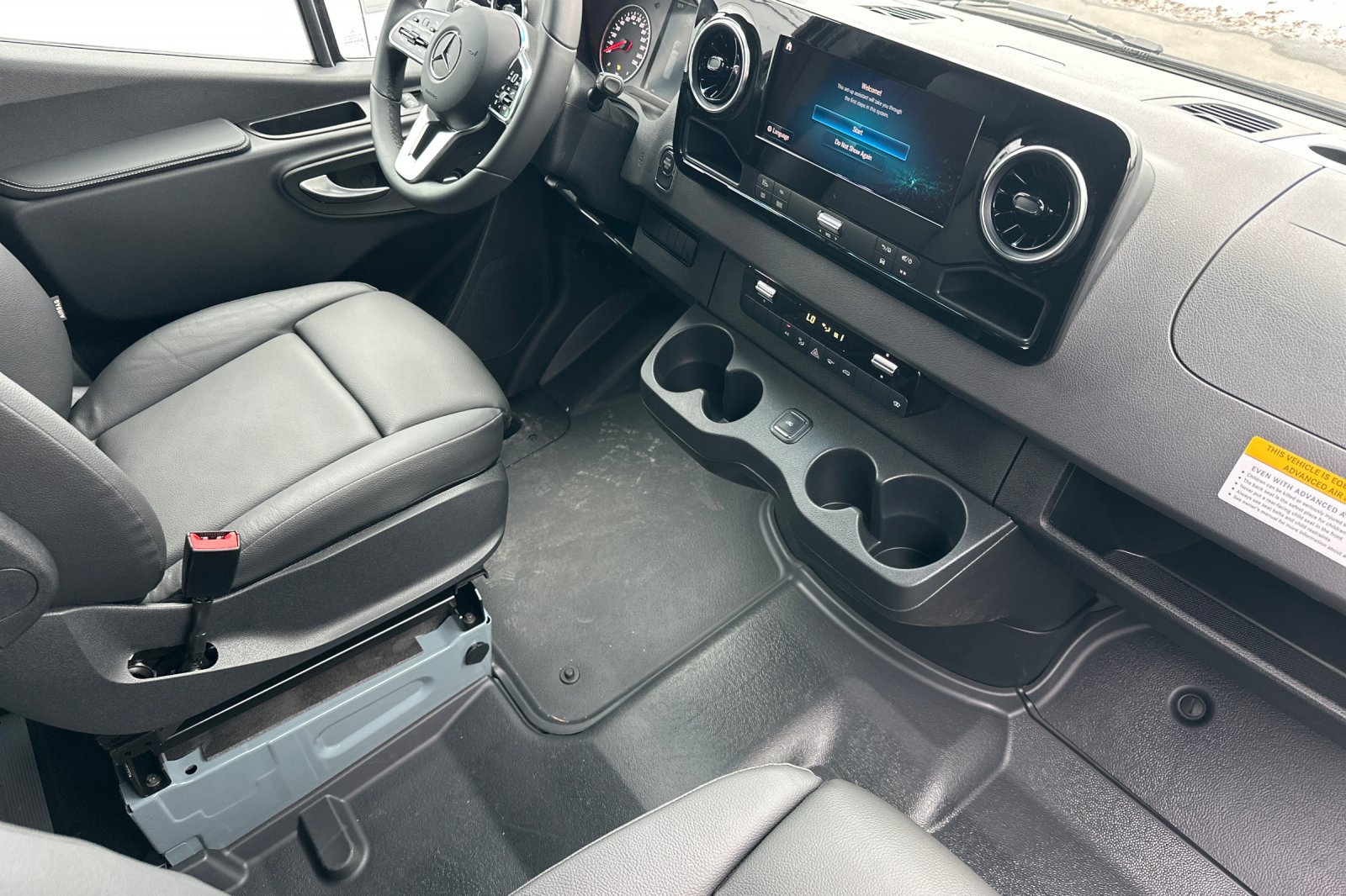 New 2024 Mercedes-Benz Sprinter 2500 image 16