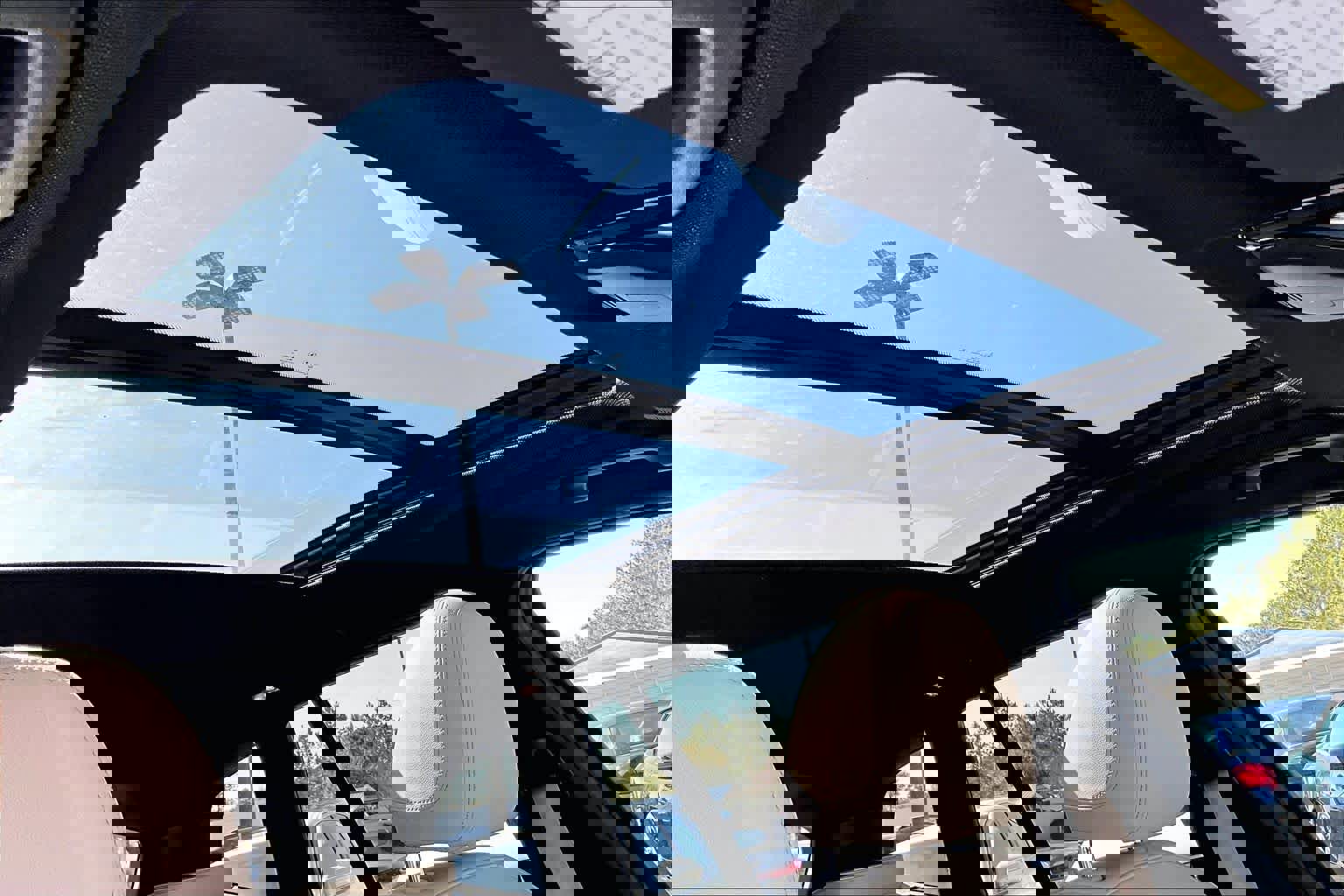 Used 2020 BMW X3 xDrive30i w/ Premium Package image 14