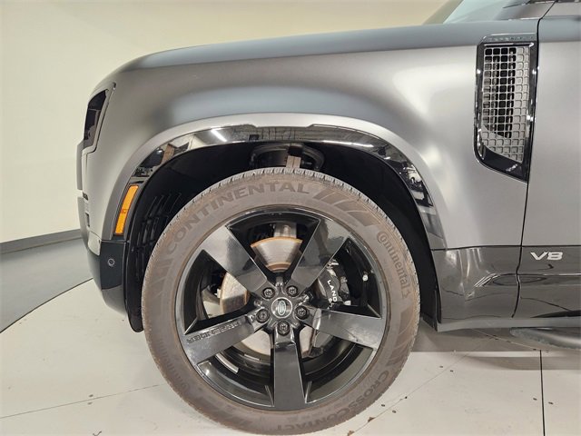 Used 2023 Land Rover Defender 90 Carpathian Edition image 10