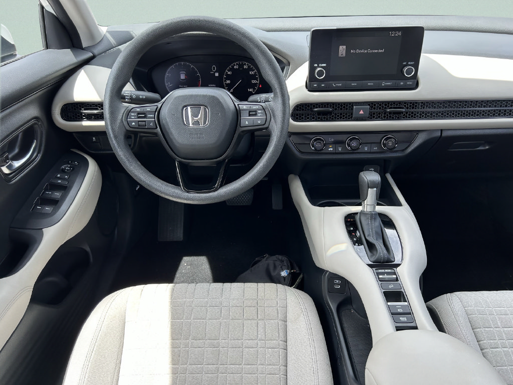 Used 2025 Honda HR-V LX image 18