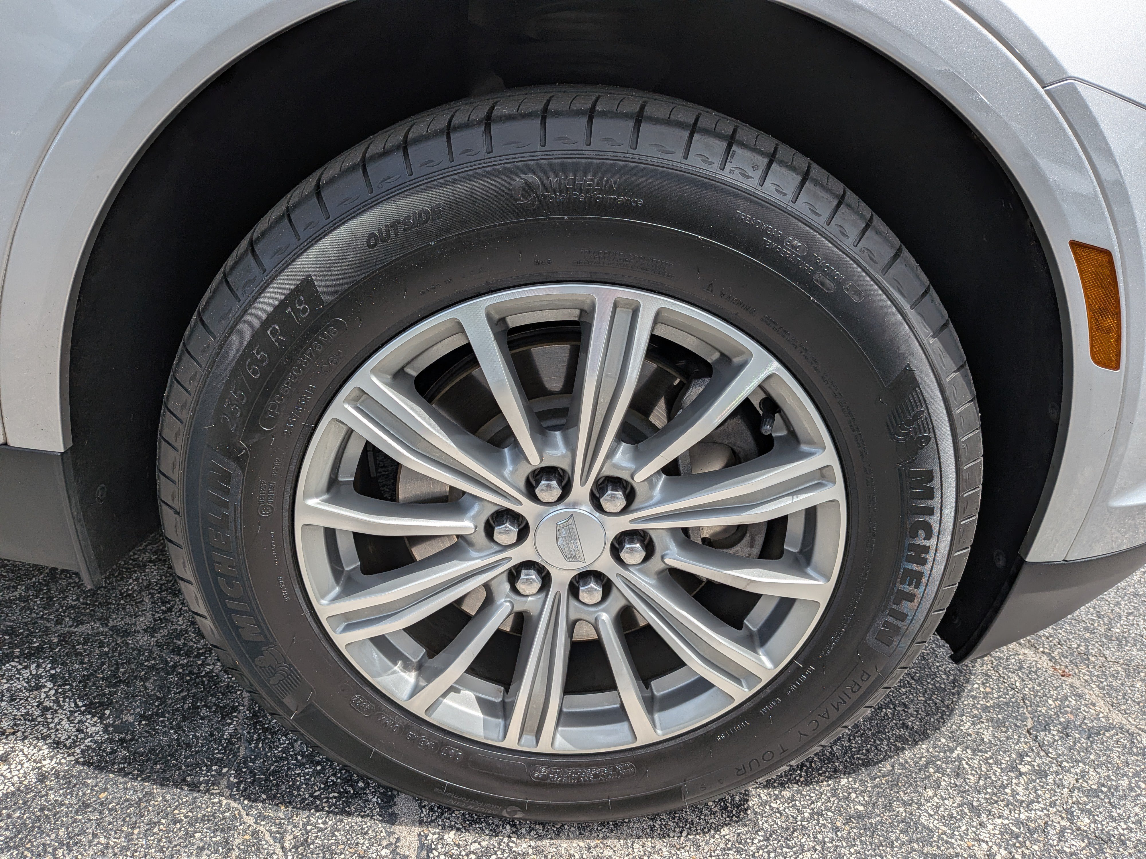Certified 2019 Cadillac XT5 Luxury FWD image 12