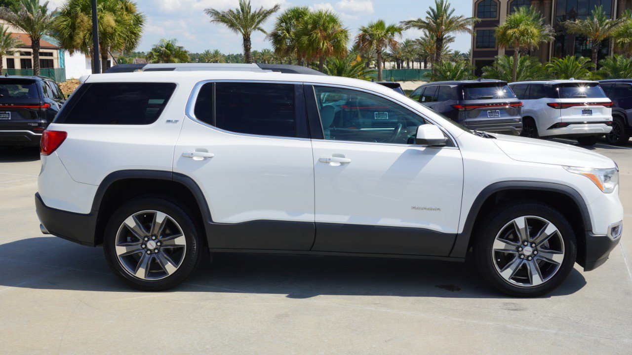 Used 2017 GMC Acadia SLT FWD image 4