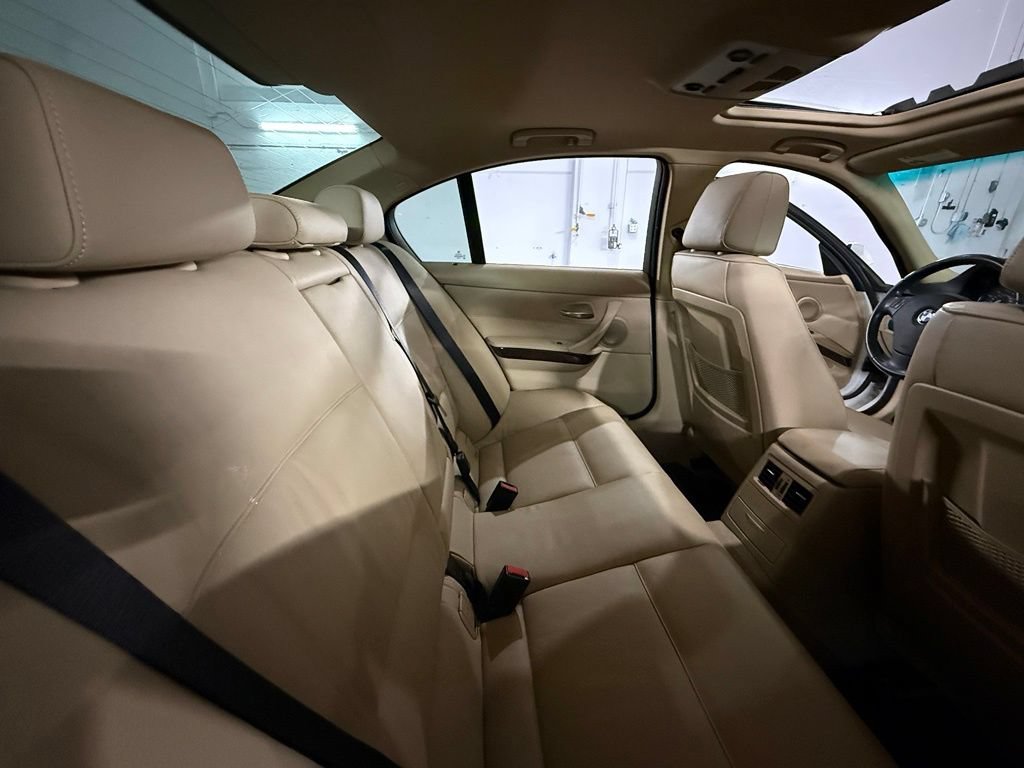Used 2007 BMW 335xi Sedan AWD/4WD image 26
