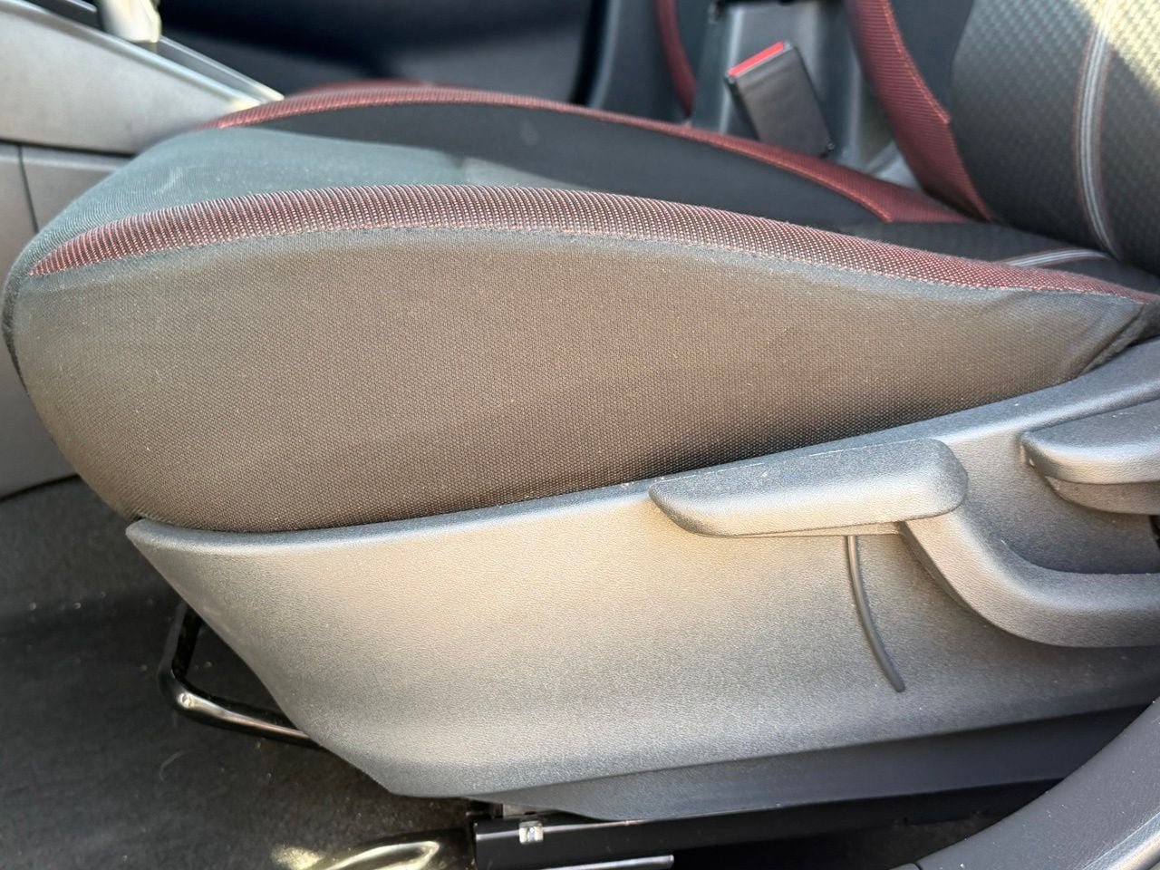 Certified 2025 Nissan Versa SR w/ Trunk Package FWD image 27